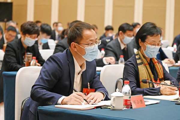 河北省人大代表郑小强：以能源结构转型助力“双碳”